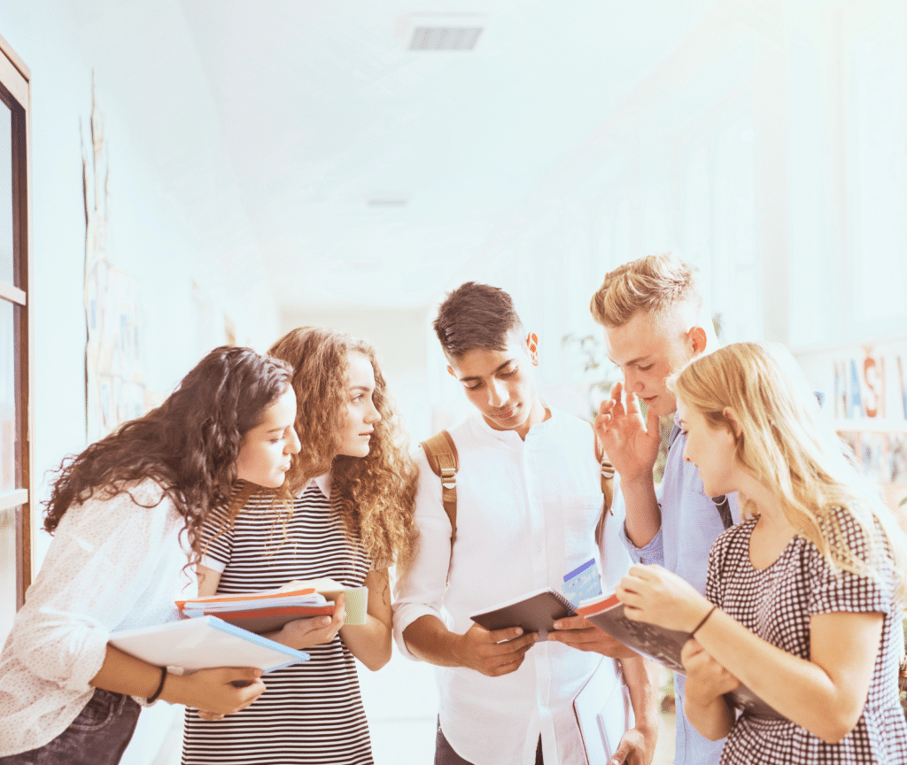 年齢から探す_15-18歳_専門情報_歯並びと成長